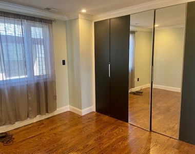 88 Laclede St - Photo Thumbnail 10