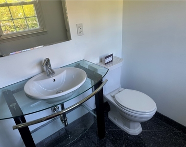 209 Grandview Dr - Photo Thumbnail 32