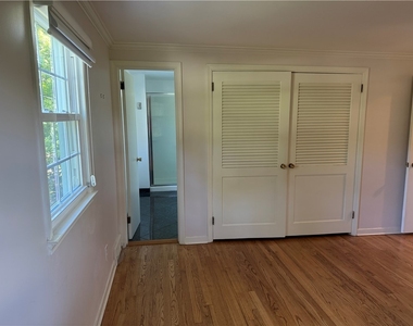 209 Grandview Dr - Photo Thumbnail 31