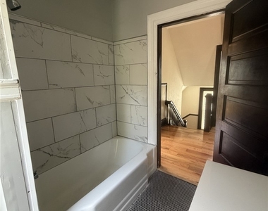 325 N Balph Ave - Photo Thumbnail 36