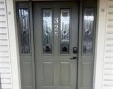 325 N Balph Ave - Photo Thumbnail 1