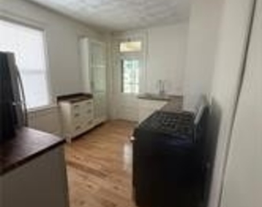 325 N Balph Ave - Photo Thumbnail 17