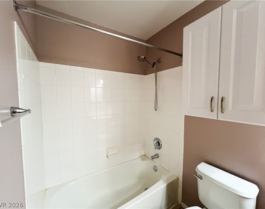 2100 Quarry Ridge Street - Photo Thumbnail 60