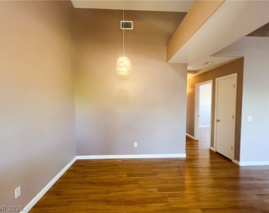 2100 Quarry Ridge Street - Photo Thumbnail 33