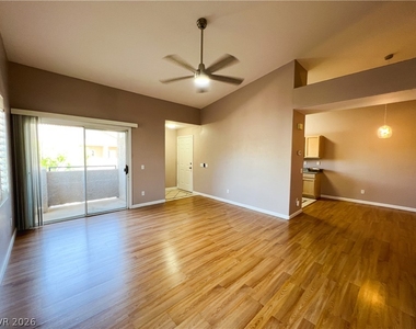 2100 Quarry Ridge Street - Photo Thumbnail 24