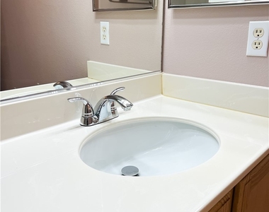 2100 Quarry Ridge Street - Photo Thumbnail 65