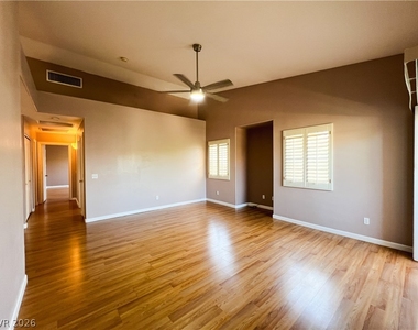 2100 Quarry Ridge Street - Photo Thumbnail 20