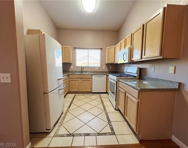 2100 Quarry Ridge Street - Photo Thumbnail 34