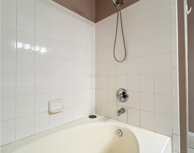 2100 Quarry Ridge Street - Photo Thumbnail 75