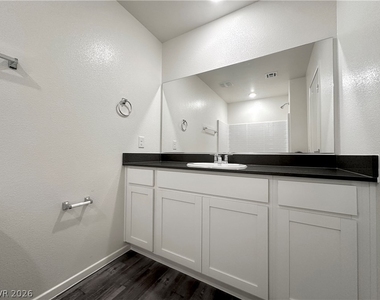 4921 Hunter Mesa Avenue - Photo Thumbnail 19