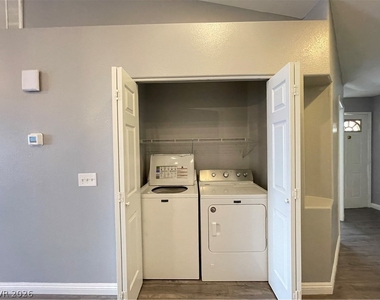 5151 Briar Patch Way - Photo Thumbnail 14