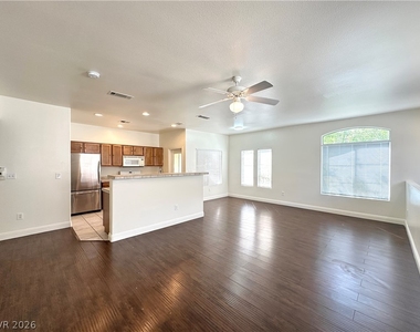 1501 Cardinal Peak Lane - Photo Thumbnail 2