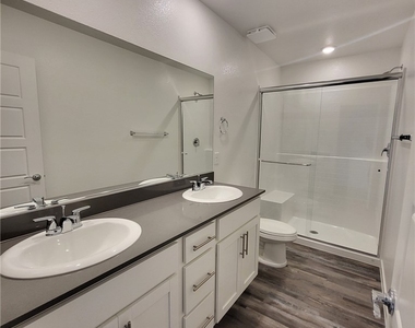 9832 Maple Pass Avenue - Photo Thumbnail 16