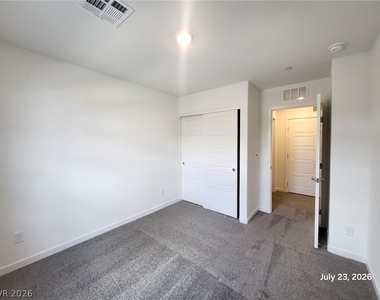 9832 Maple Pass Avenue - Photo Thumbnail 8