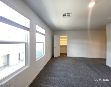9832 Maple Pass Avenue - Photo Thumbnail 13