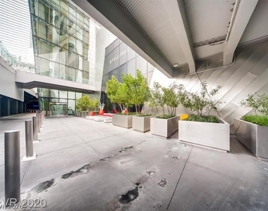 3722 Las Vegas Boulevard - Photo Thumbnail 24