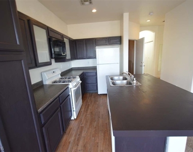 6670 Tulip Falls Drive - Photo Thumbnail 6