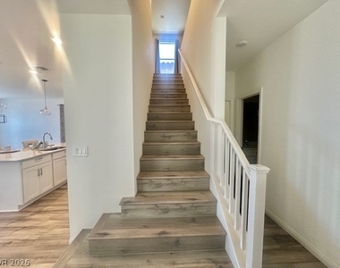 5016 Kaslo Avenue - Photo Thumbnail 6