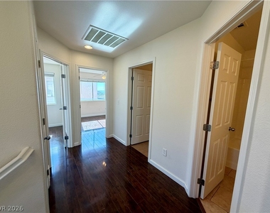 10433 Concetta Avenue - Photo Thumbnail 13