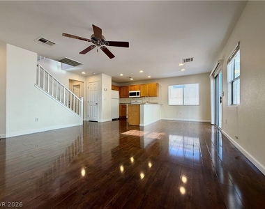 10433 Concetta Avenue - Photo Thumbnail 3