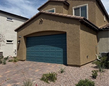 208 Vanhoy Avenue - Photo Thumbnail 13