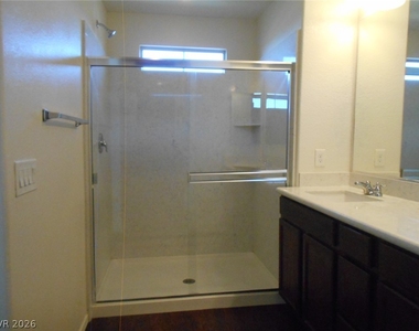 184 Petaluma Valley Drive - Photo Thumbnail 8