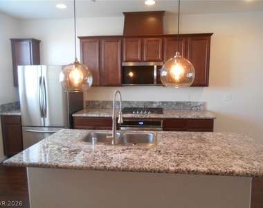 184 Petaluma Valley Drive - Photo Thumbnail 4