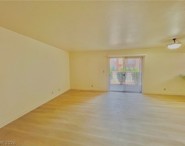 5220 Indian River Drive - Photo Thumbnail 4
