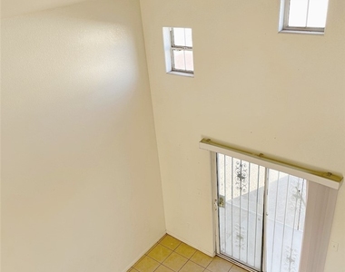 6168 Bluehill Avenue - Photo Thumbnail 3