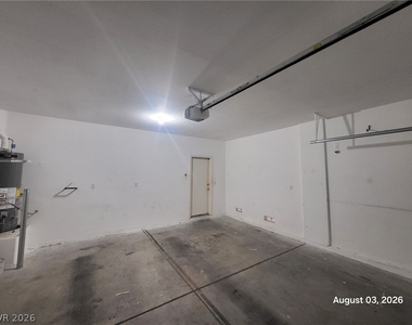9747 Clifford Walk Avenue - Photo Thumbnail 19