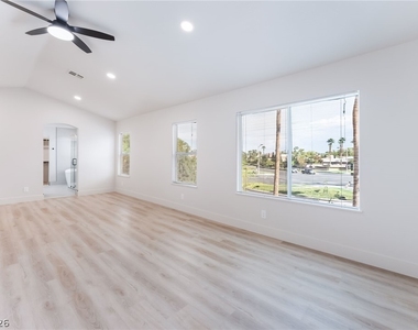 2100 Desert Peak Road - Photo Thumbnail 25