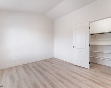 2100 Desert Peak Road - Photo Thumbnail 21