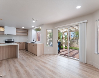 2100 Desert Peak Road - Photo Thumbnail 16