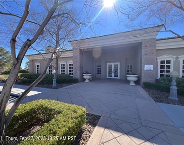 9304 Fontainbleu Drive - Photo Thumbnail 32