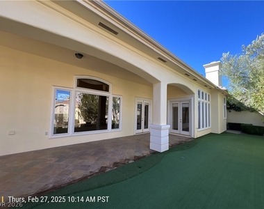 9304 Fontainbleu Drive - Photo Thumbnail 30