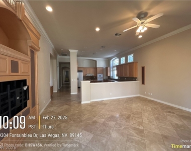 9304 Fontainbleu Drive - Photo Thumbnail 12