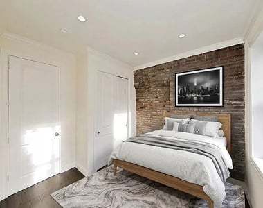 338 East 55th Street - Photo Thumbnail 2