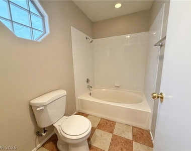 6070 Chisolm Trail - Photo Thumbnail 13