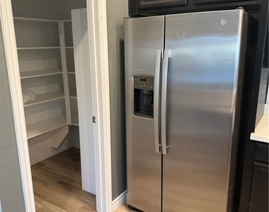 7308 N Decatur Boulevard - Photo Thumbnail 7