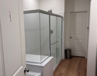 10855 Gentle Crest Avenue - Photo Thumbnail 21