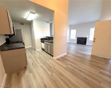 5125 W Reno Avenue - Photo Thumbnail 5