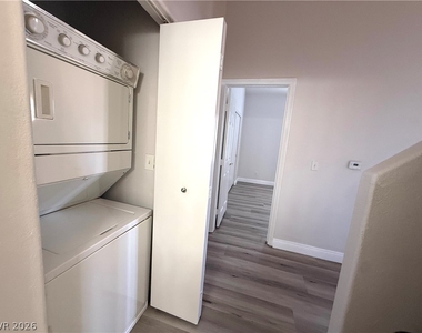 5125 W Reno Avenue - Photo Thumbnail 15