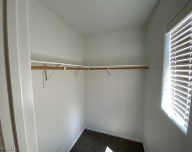 8065 Caspian Moon Drive - Photo Thumbnail 14