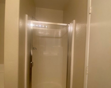 4032 Coburn Street - Photo Thumbnail 12