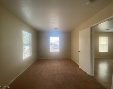 4032 Coburn Street - Photo Thumbnail 5