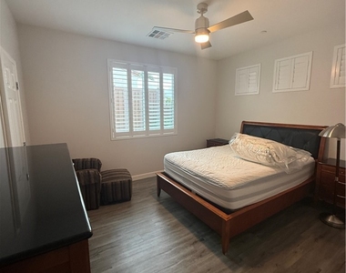 1542 Tilman Lane - Photo Thumbnail 9