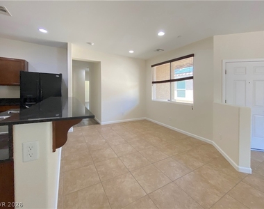 1000 Aspen Cliff Drive - Photo Thumbnail 13