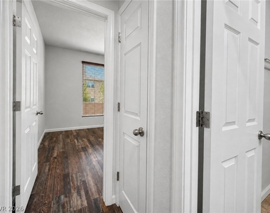 1000 Aspen Cliff Drive - Photo Thumbnail 23