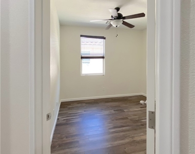 1000 Aspen Cliff Drive - Photo Thumbnail 34