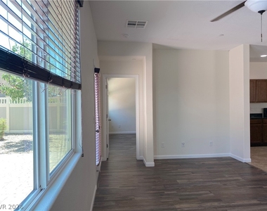 1000 Aspen Cliff Drive - Photo Thumbnail 8